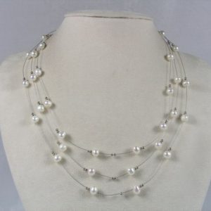 Home 121 Pearl and silver floating necklace