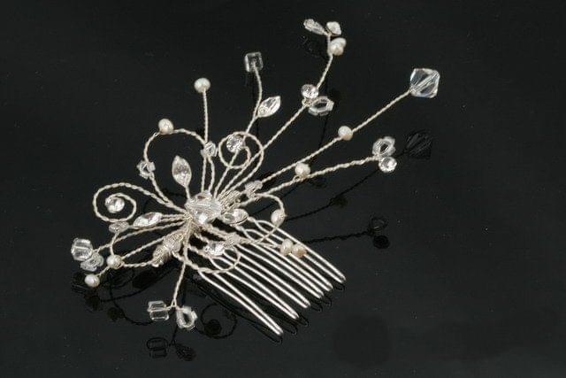 Rhinestone & Pearl Side Comb