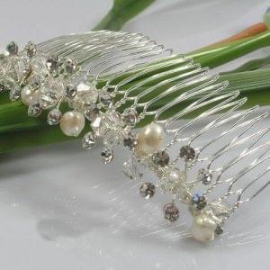 Pearl & Rhinestone Comb