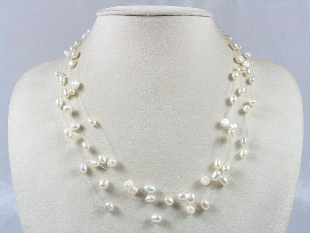 Pearl Floating Necklace