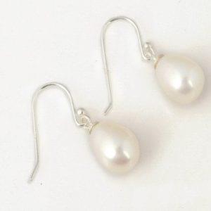Pearl Oval Design Earrings
