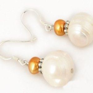White and gold pearl earrings