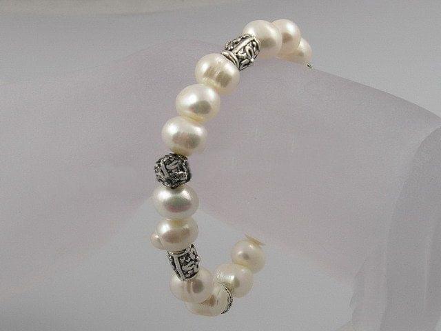Pearl & Silver Bracelet