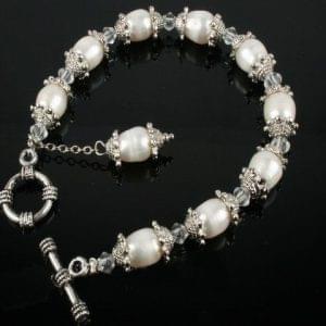 Pearl Anchor Bracelet