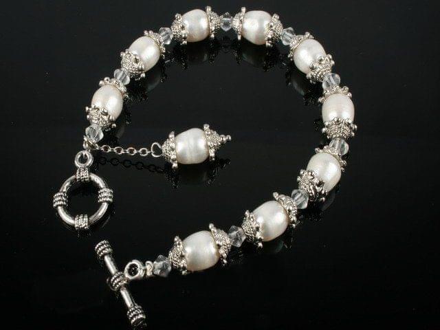 Pearl Anchor Bracelet