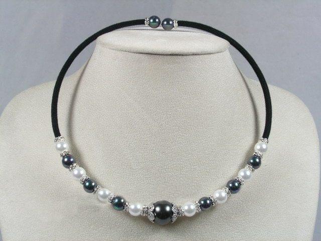 Pearl Choker Style Necklace