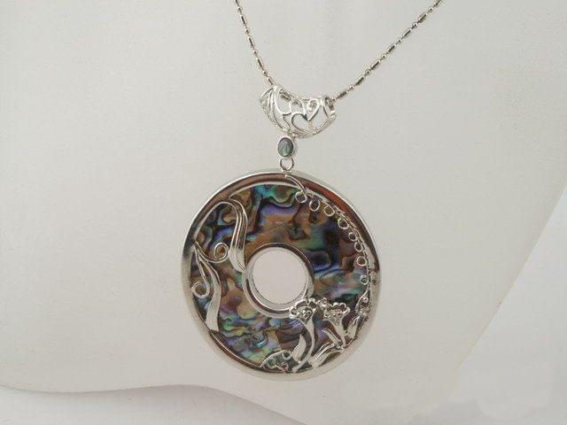 The Abalone Shell Pendant - Image 3