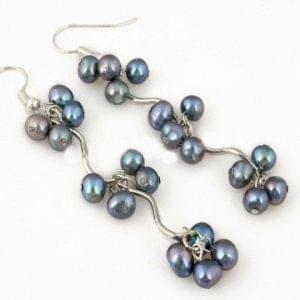 Stunning Grape Design Dangle Earrings