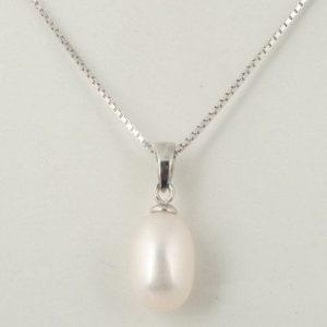 Oval Pearl Drop Pendant
