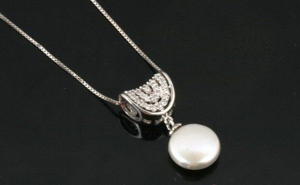 Shimmering Pearl Pendant - Image 2