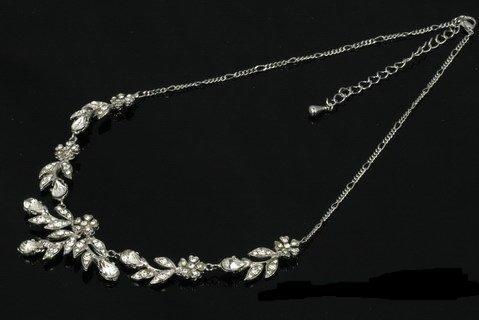 Sweet Rhinestone Blossom Necklace - Image 2